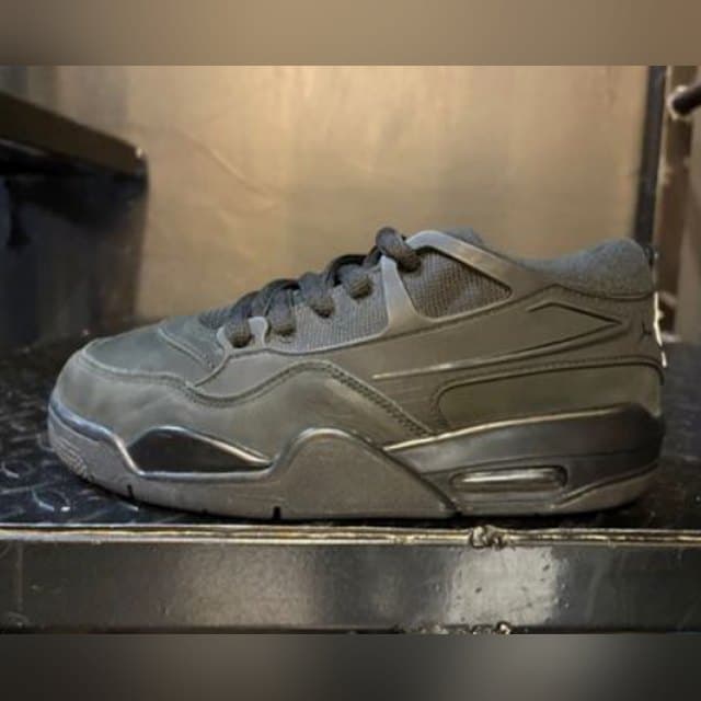 Jordan 4 RM 'Black Cat'