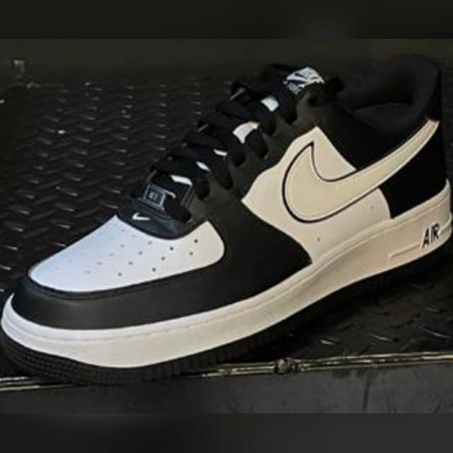 Nike Air Force 1 ’07 'Panda'