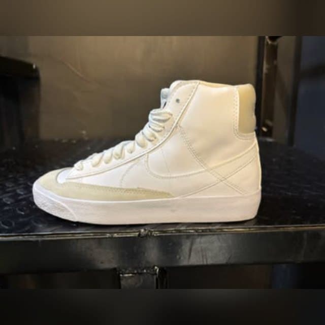 Nike Blazer Mid 'White/Black'