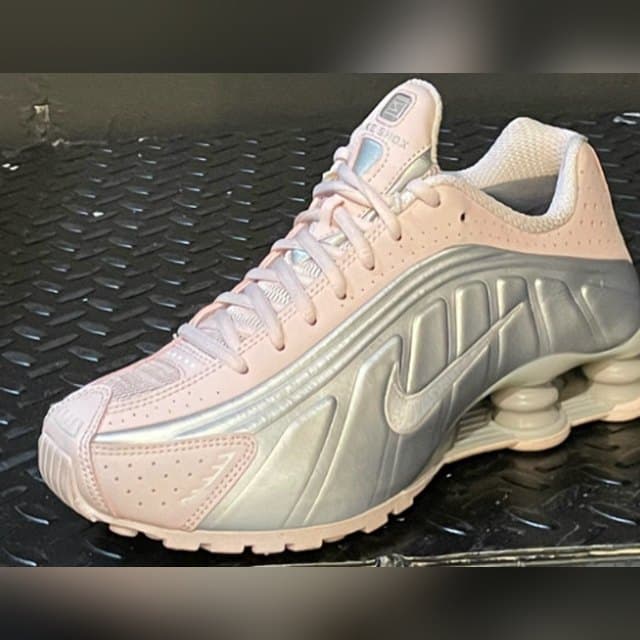Nike Shox R4 'Rose/Metallic'